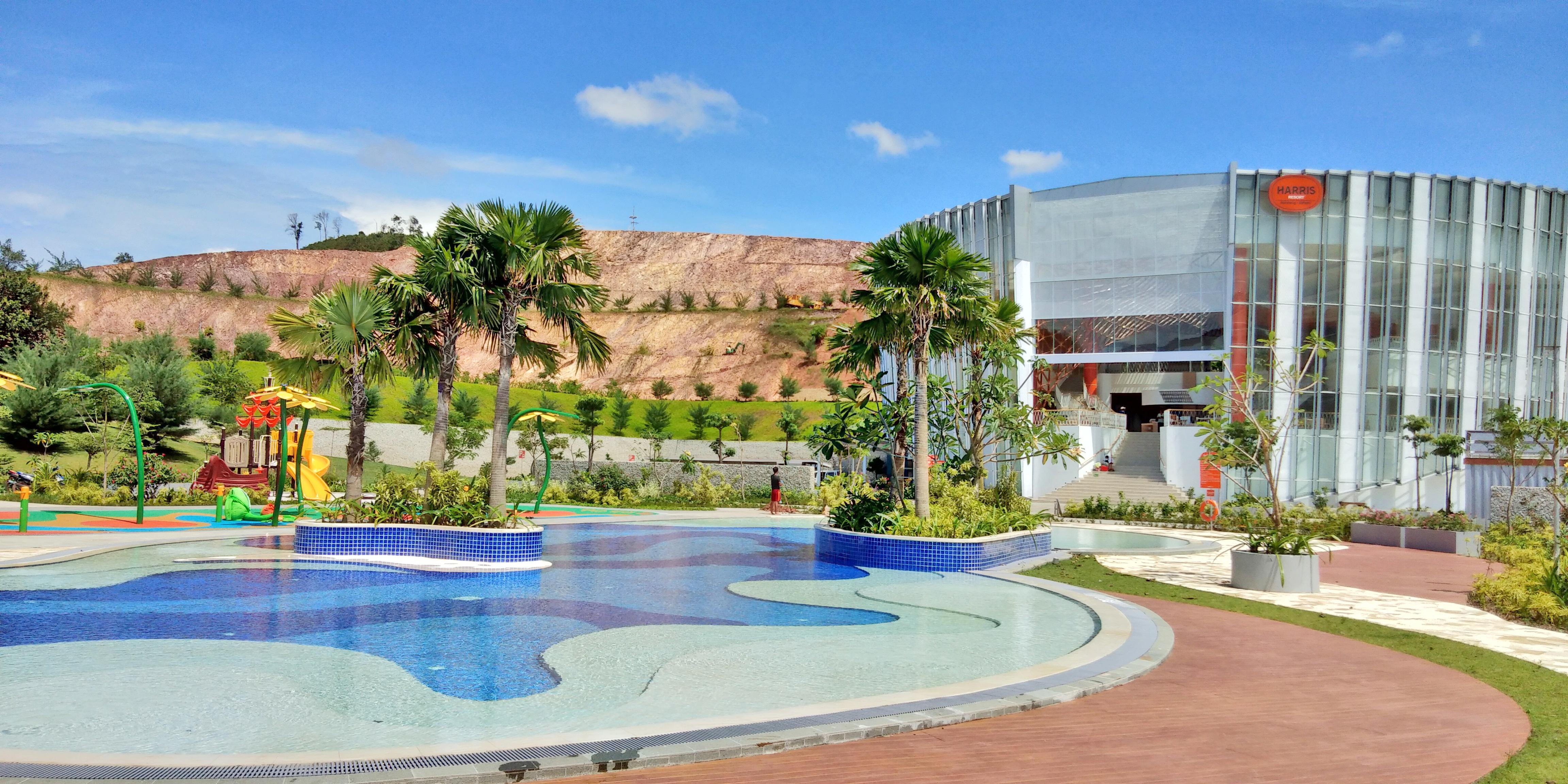 Harris Resort Barelang Batam Sagulung Exterior foto